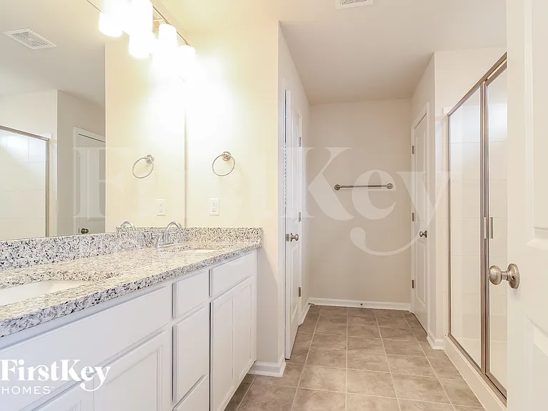 625 Goldburn Way — Photo 11