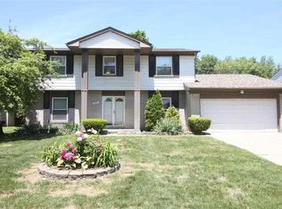 20750 Winchester St, Southfield, MI 48076