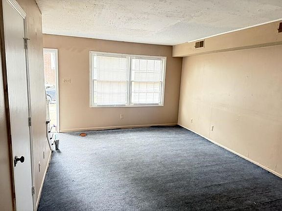 3rd image of 5273 Flowering Peach Dr Unit 5273