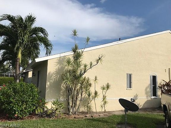 2nd image of 5020 SW Courtyards Way APT 9