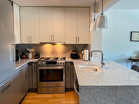 3rd image of 1330 5th Ave APT 5O