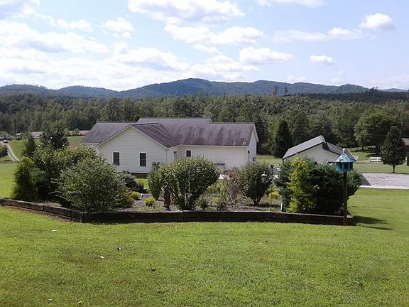 4th image of 9853 Statesville Rd