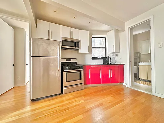 Rented by Doorway NYC, LLC | media 14