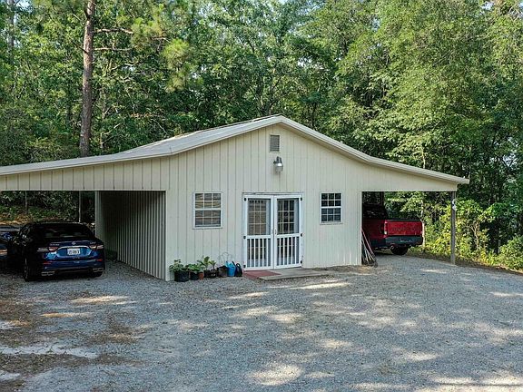 5th image of 813 Edisto Lake Rd