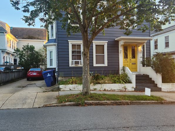 390 Union St #2