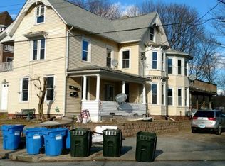 45 Fairmount St, Norwich, CT 06360