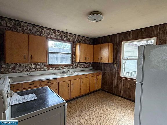 5th image of 8777 Merritt Pl