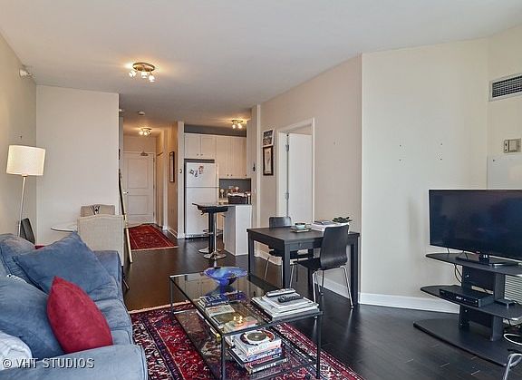 2nd image of 645 N Kingsbury St APT 2307
