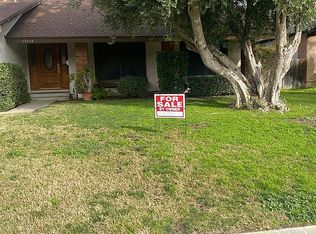 25628 Bellerive Dr, Santa Clarita, CA 91355