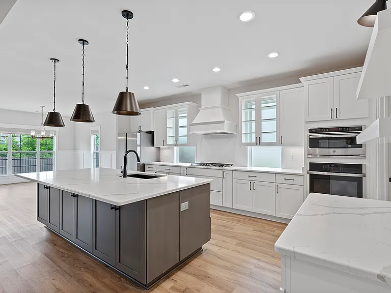 6605 Waxwood Dr — Photo 10