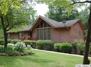 6565 Louise St, Leeds, AL 35094