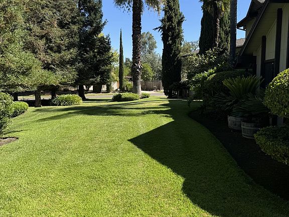 3rd image of 19117 Farallon Rd