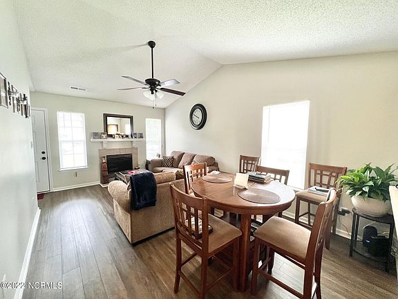 5th image of 1157 W Pueblo Drive