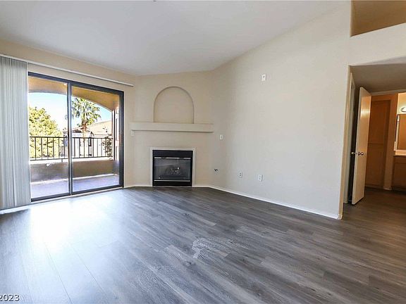 4th image of 950 Seven Hills Dr APT 3025