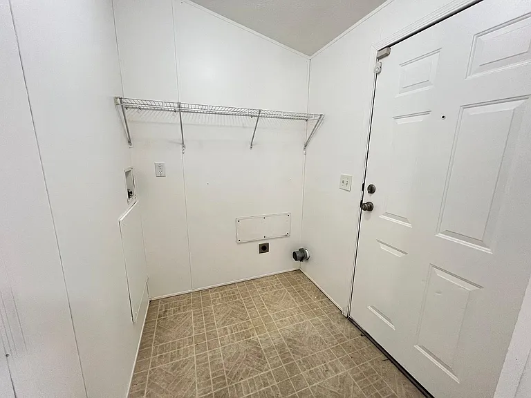 7826 E Juanita Ave — Photo 12