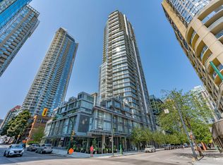 1283 Howe St #513, Vancouver, BC V6Z 0E3