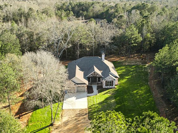 2nd image of 204 County Road 603 Rd