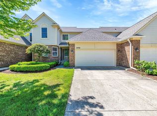 20786 Kenmare Dr, Macomb, MI 48044