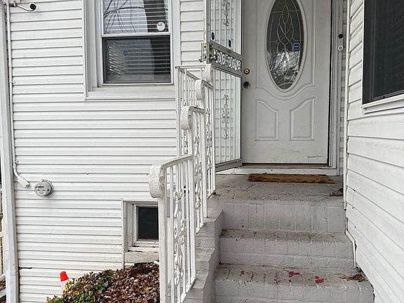 4th image of 515 Clovis Ave