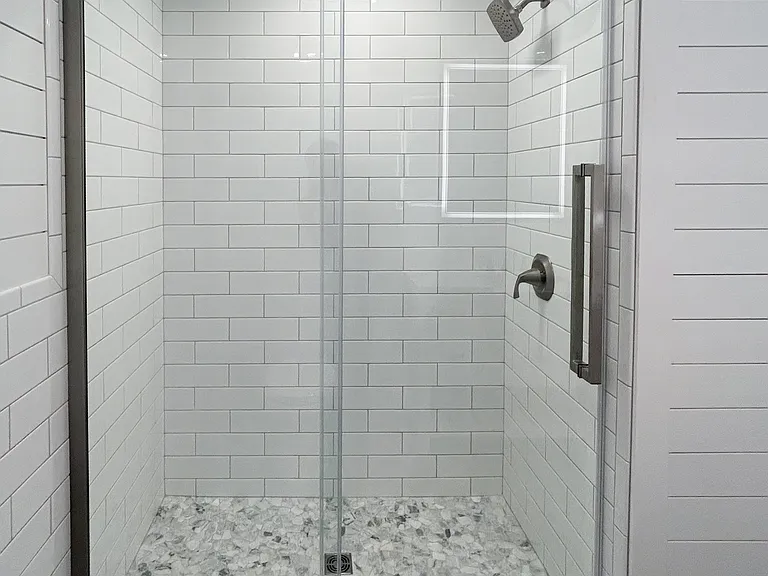 455 Mall Blvd #43 — Photo 31