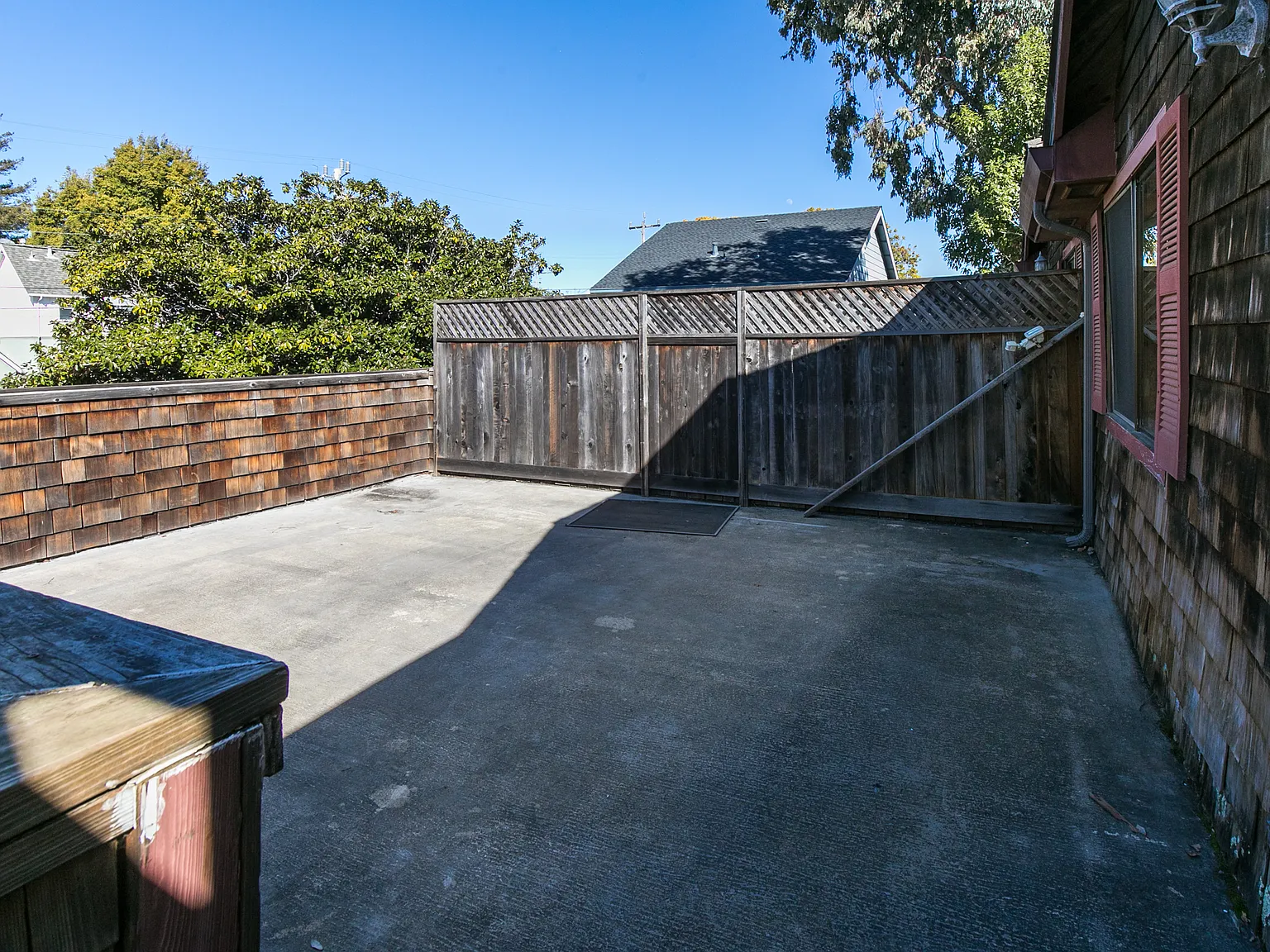 2 bed, 850 sqft, $2,795 — Photo 3