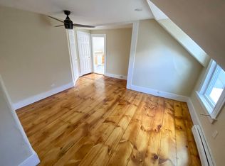 13 Aubin St #3, Amesbury, MA 01913