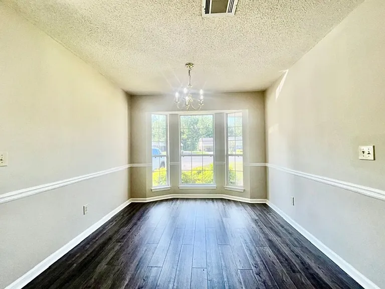 41-43 Cornerstone Dr NW — Photo 5