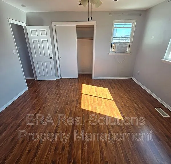 285 S Gift St — Photo 26