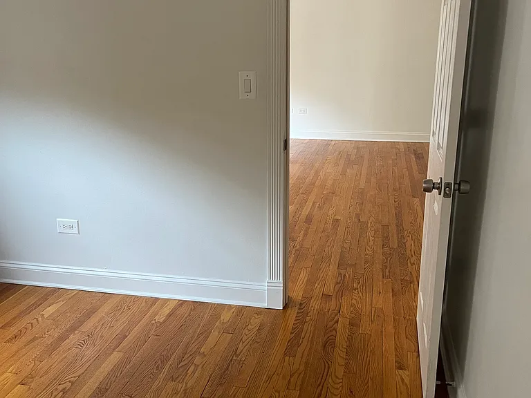7608 N Rogers Ave #203 — Photo 20