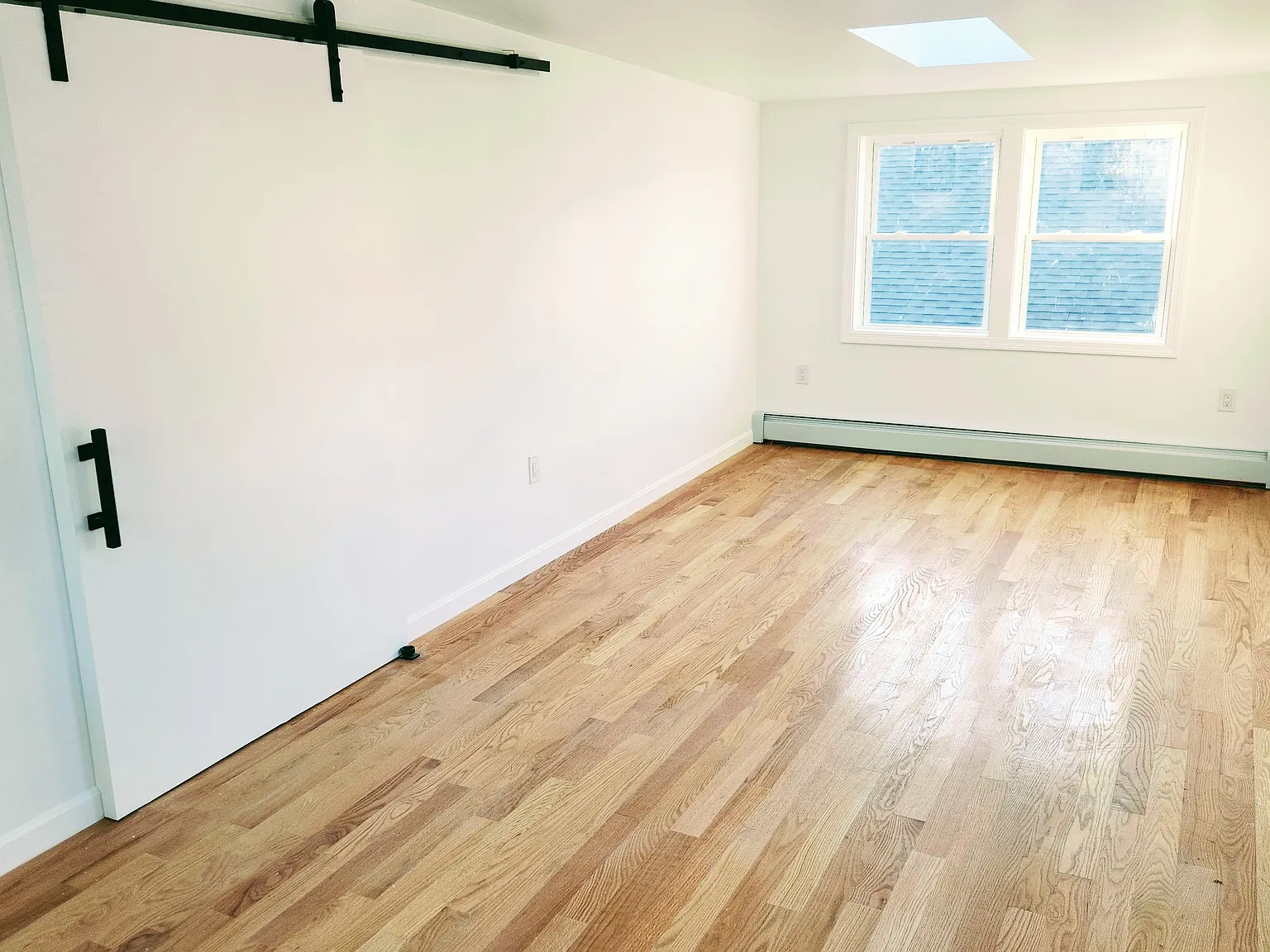 34 Upland Rd — Photo 2