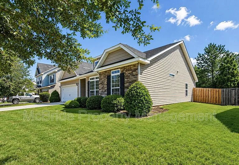 5040 Nokesville Cir — Photo 2