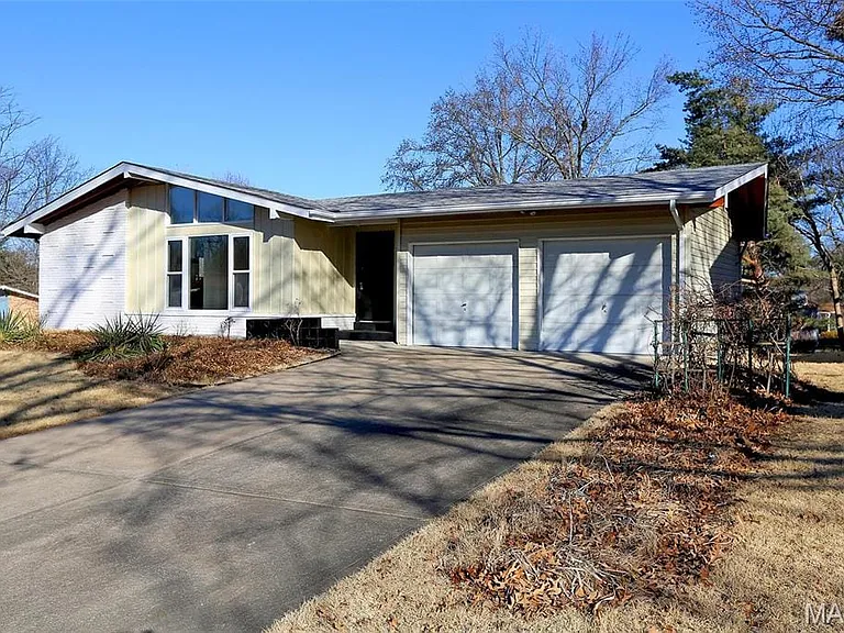 11151 Glacier Dr — Photo 1