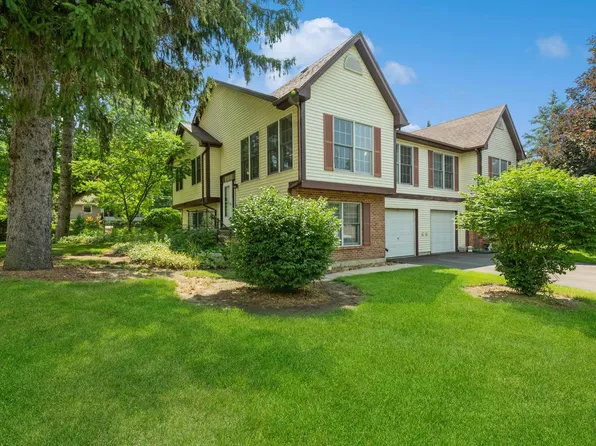 489 West South STREET, Lake Geneva, WI 53147