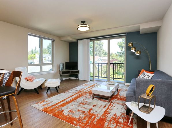 6810 Roosevelt Way NE APT 414