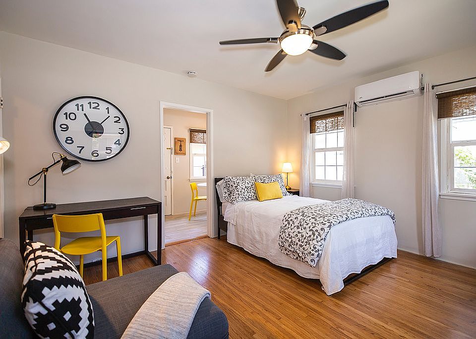 Cozy bedroom/living room