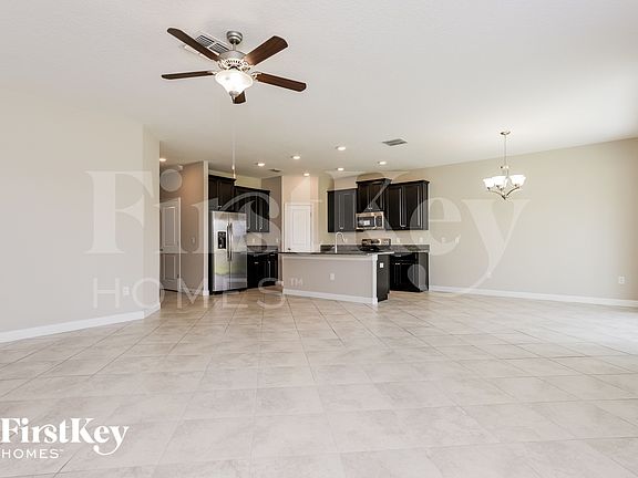 2nd image of 9821 Ivory Dr