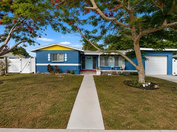 3232 59th Way N, Saint Petersburg, FL 33710