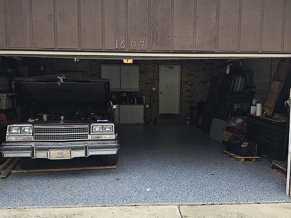 2nd image of 1607 Sylvan Ct