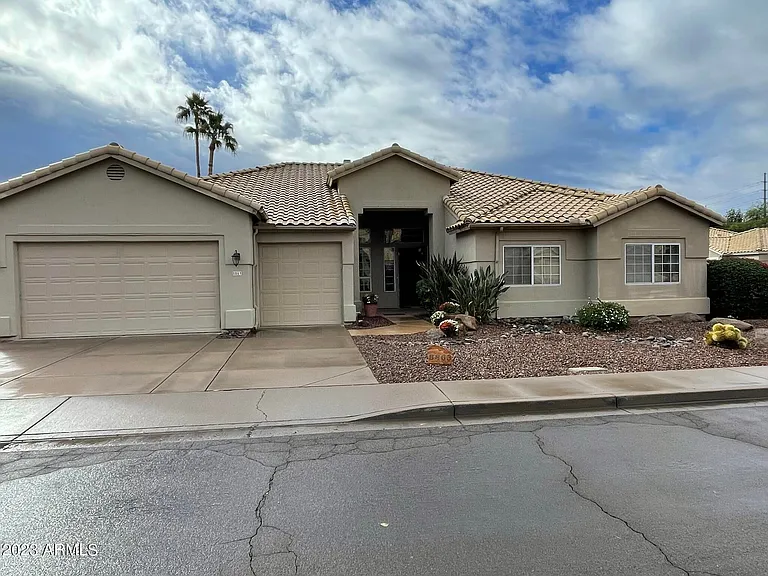 8863 E Surrey Ave — Photo 1