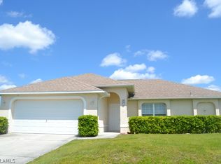 221 NE 20th Terrace Cpe, Coral, FL 33909