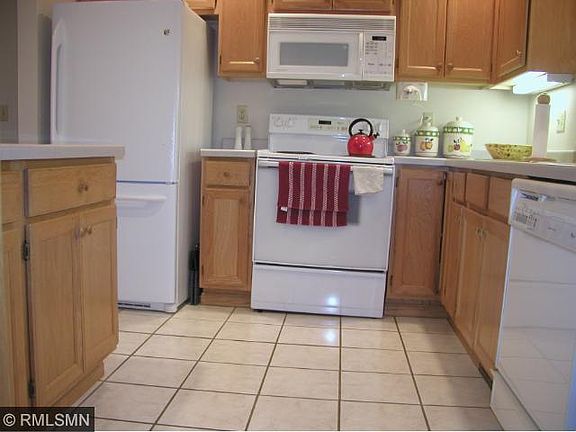 4th image of 6883 4th Street Pl N