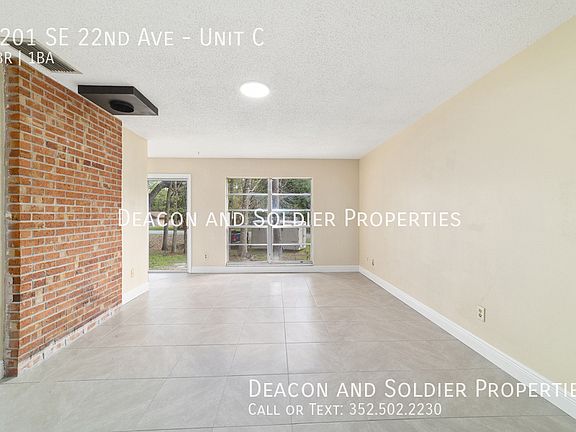 5th image of 4201 SE 22nd Ave #C