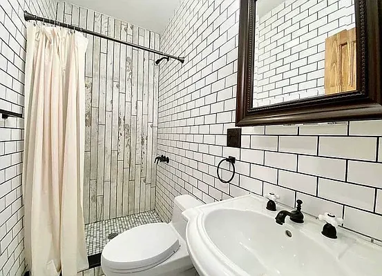 Rented by Voro NYC | media 9