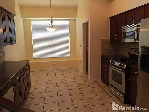 5th image of 31318 Heatherstone Dr