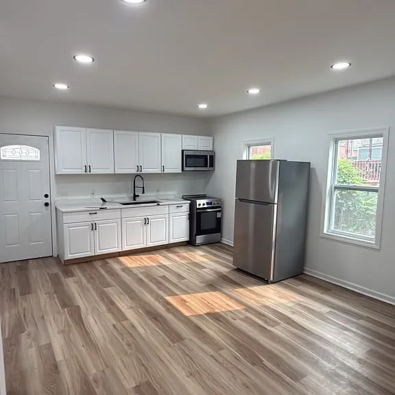 6211 Lawn Ave #1 — Photo 4