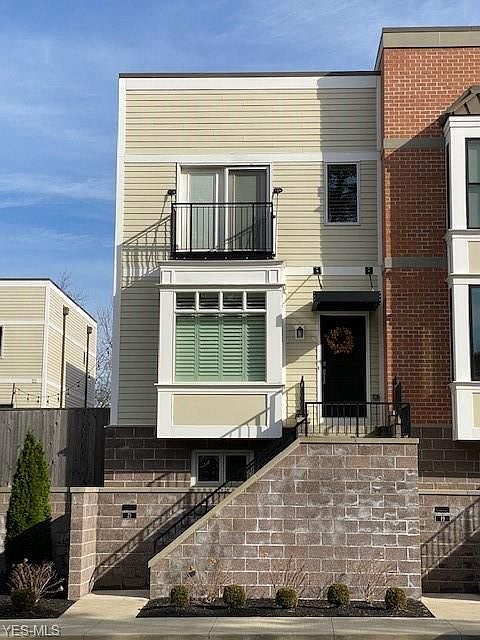 1st image of 21 Atterbury Blvd #15D