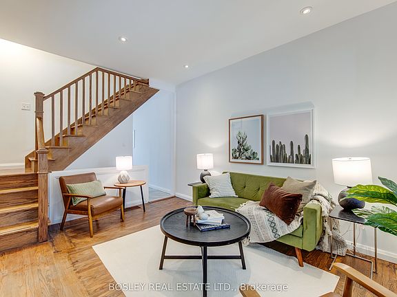 2nd image of 166 Hiawatha Rd