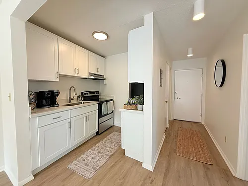 Floor plan 304