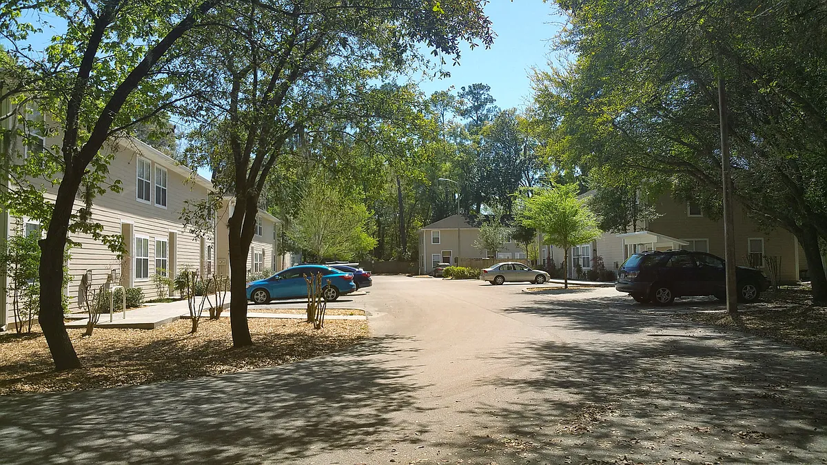Building Photo - 1710 NW 7th St #401