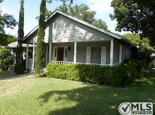 3211 Roosevelt Dr, Dalworthington Gardens, TX 76016